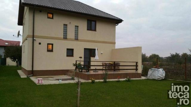 5 room House/Villa for sale